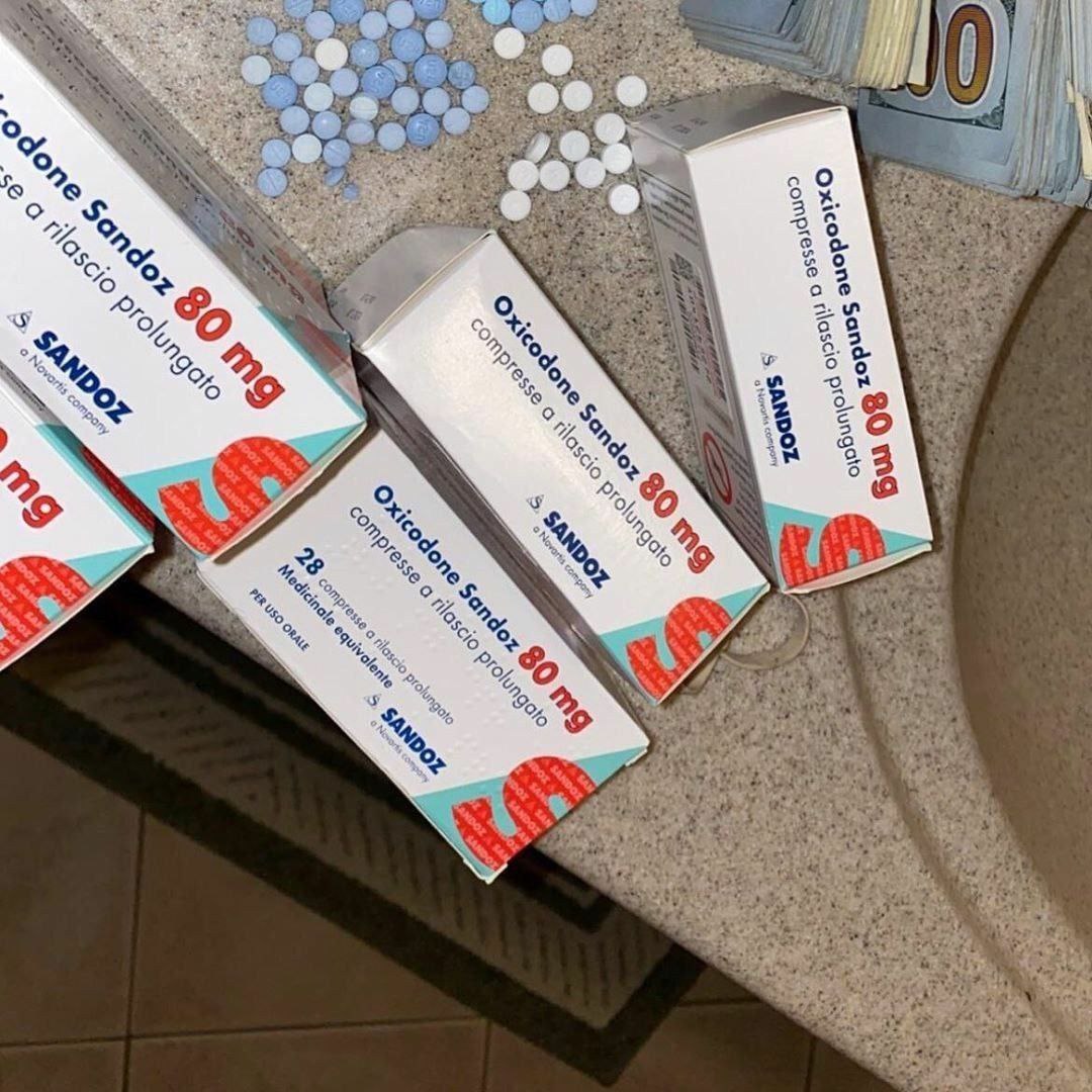 Buy amphetamine online without prescription 