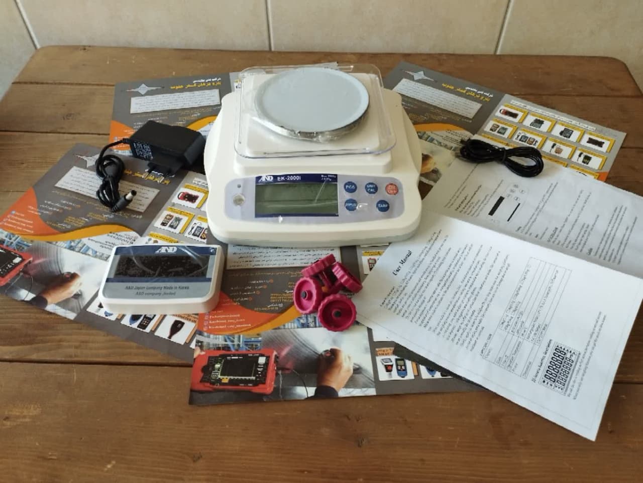 ترازو صنعتی مدل EK 2000i برند A&D