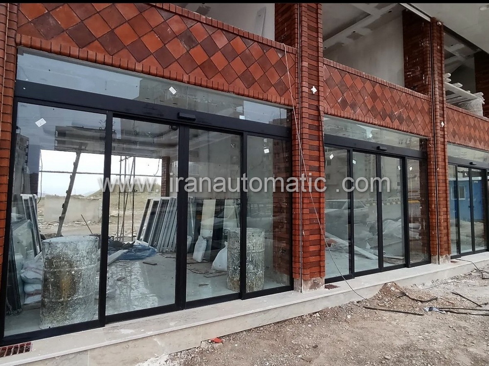 درب اتوماتیک شیشه ای فروشگاه