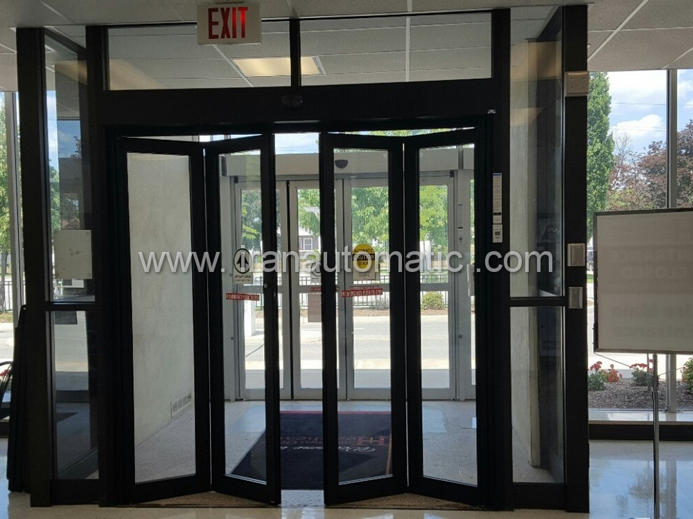 درب شیشه ای تاشو