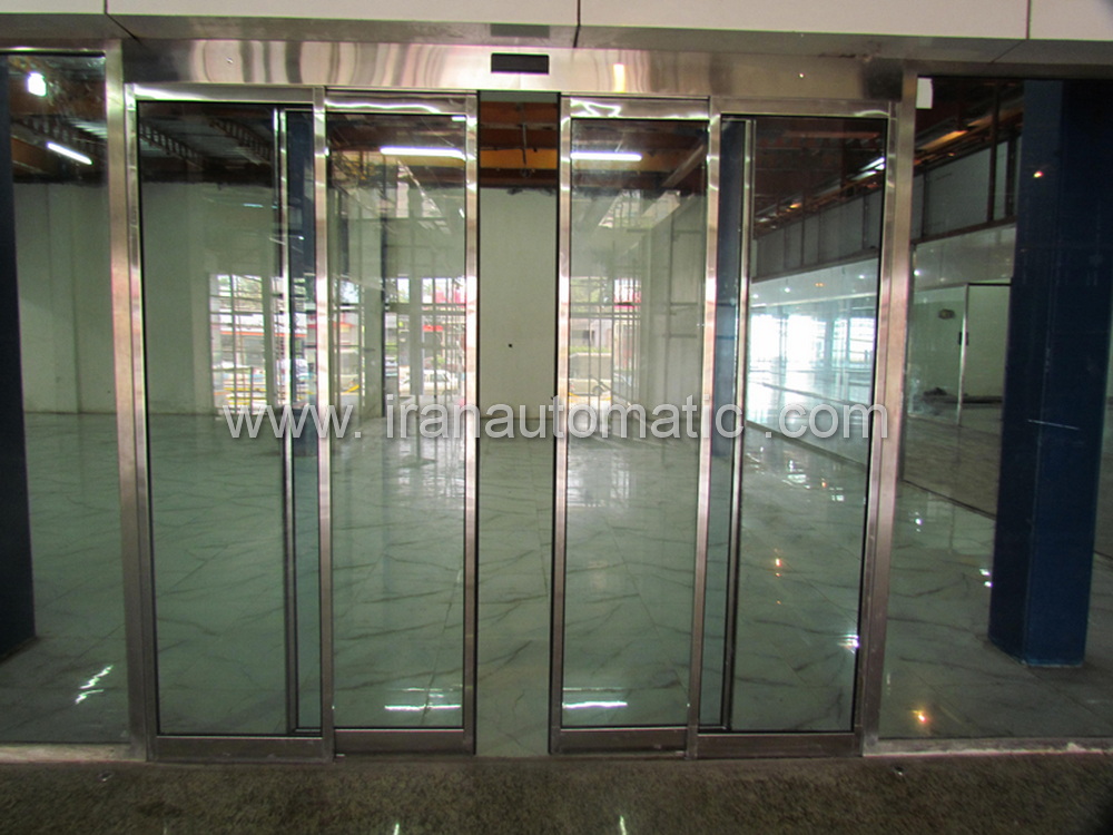 درب شیشه ای مغازه