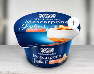 Mascarpone yoghurt on peach and apricot