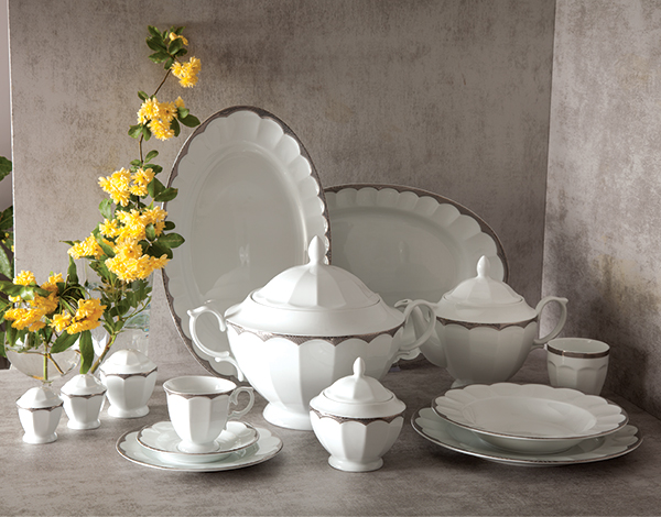 ایساتیس پلاتینی