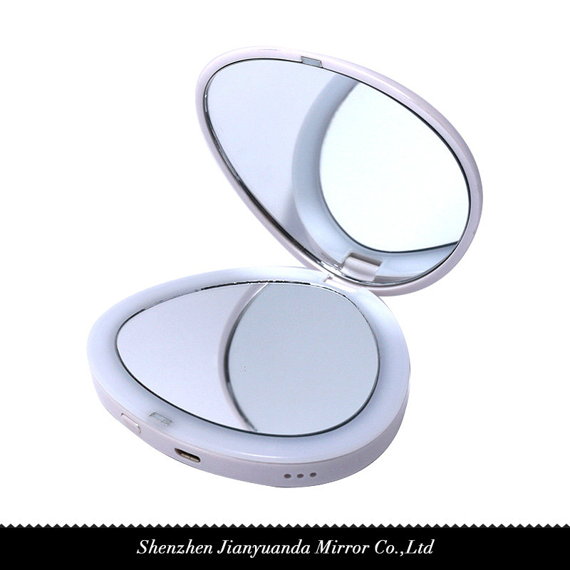 Dual-sided Shell shape LED Travel mirror with 2500mAh power bank
