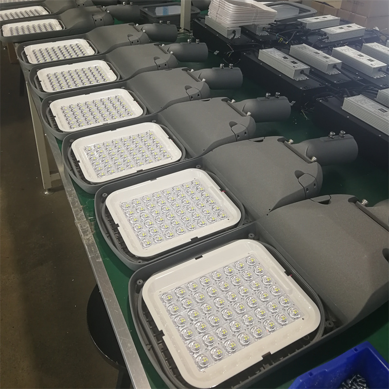 Led street lighting CHZ-ST31 high efficiency led street light outdoor