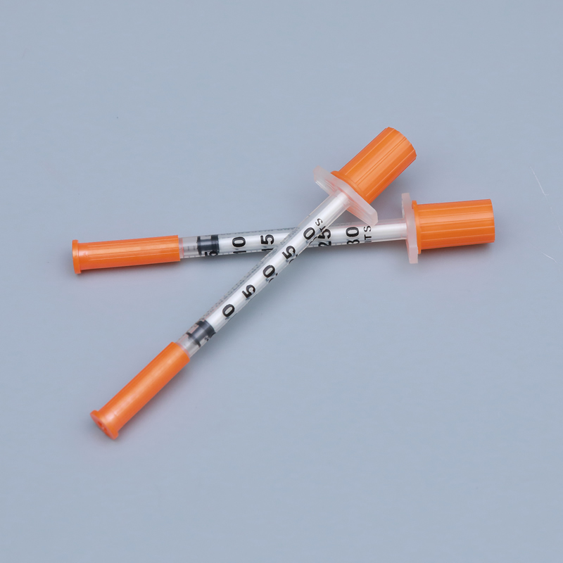 Insulin syringe
