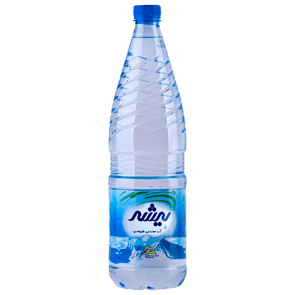 1.5 liters of mineral water