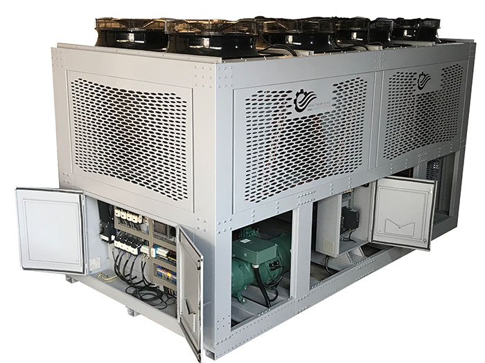 Air and water chiller with screw compressor