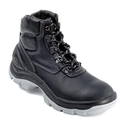 پوتین کواترو بدون کاپ PU