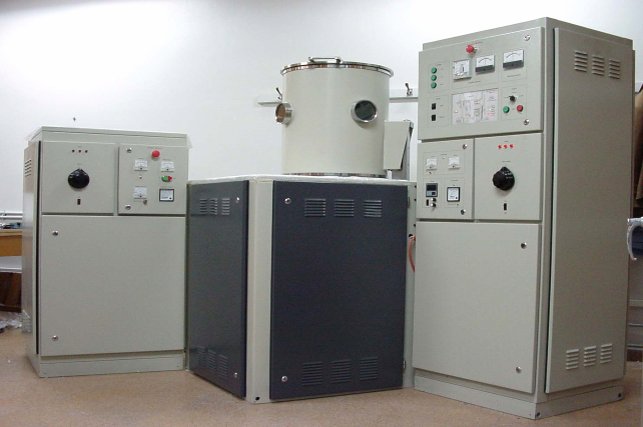 High vacuum technology - Designing and manufacturing equipment and components