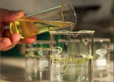 Industrial and process oils