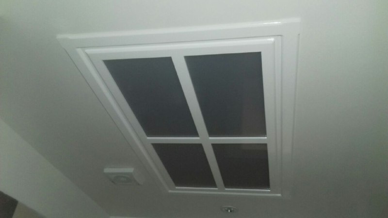 Toilet and bathroom lighting valve