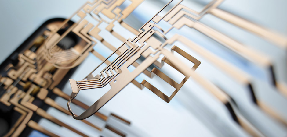 قطعات کامپوزیت فلزی-پلاستیک