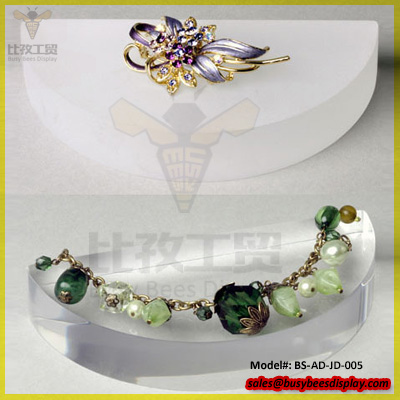 نمایش جواهرات اکریلیک مکعبی