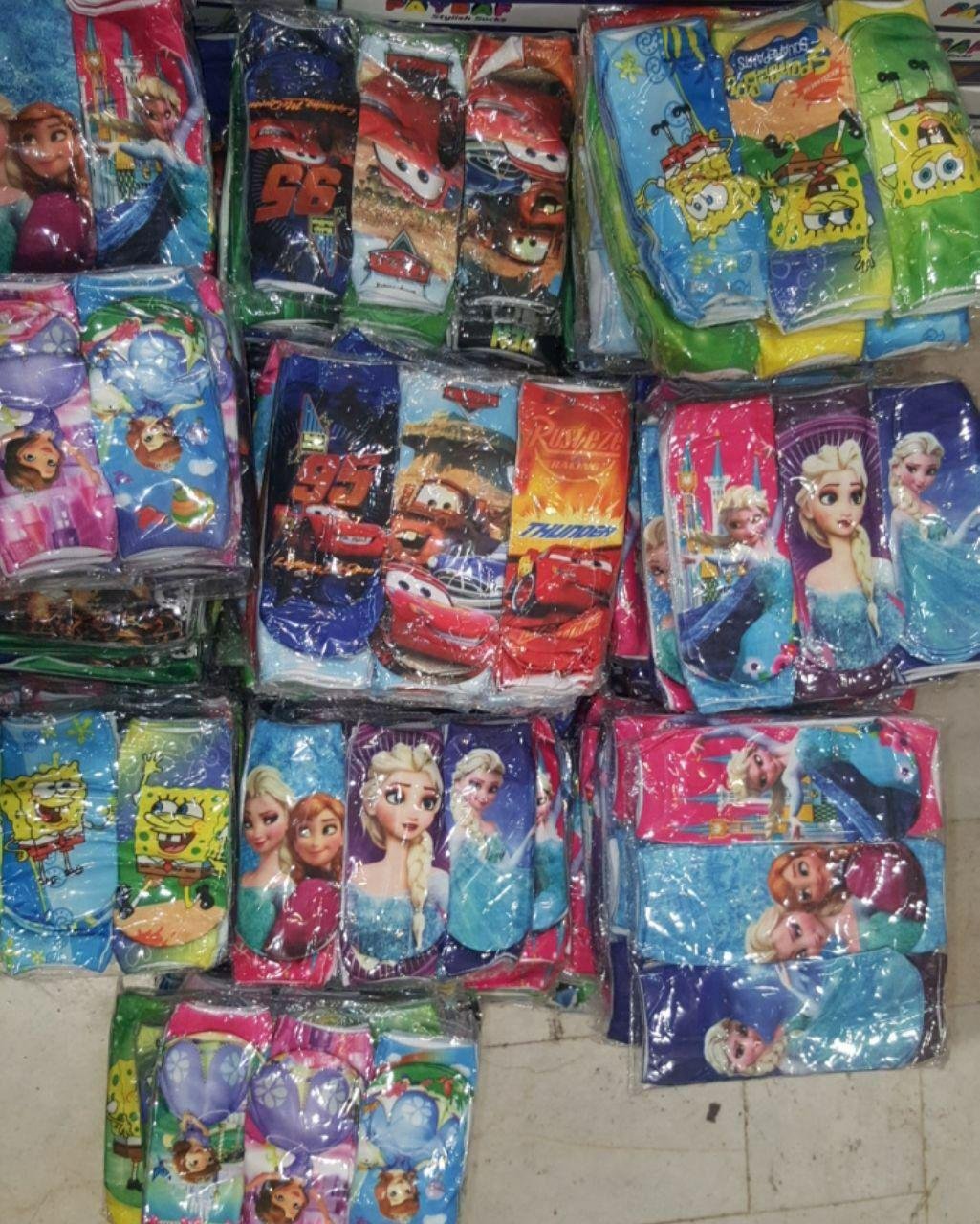 جوراب‌های کارتنی بچه‌گانه