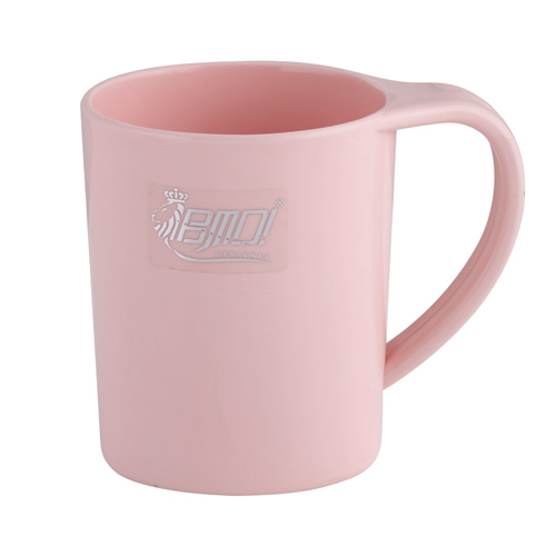 لیوان دسته دار