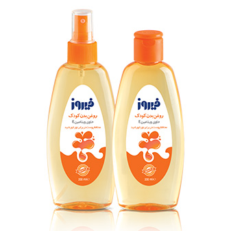 Body oil containing vitamin E