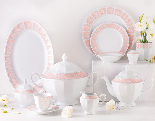 آرتمیس صورتی