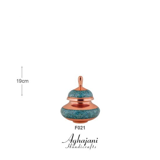 دخل بزرگ فیروزه کوب برند آقاجانی