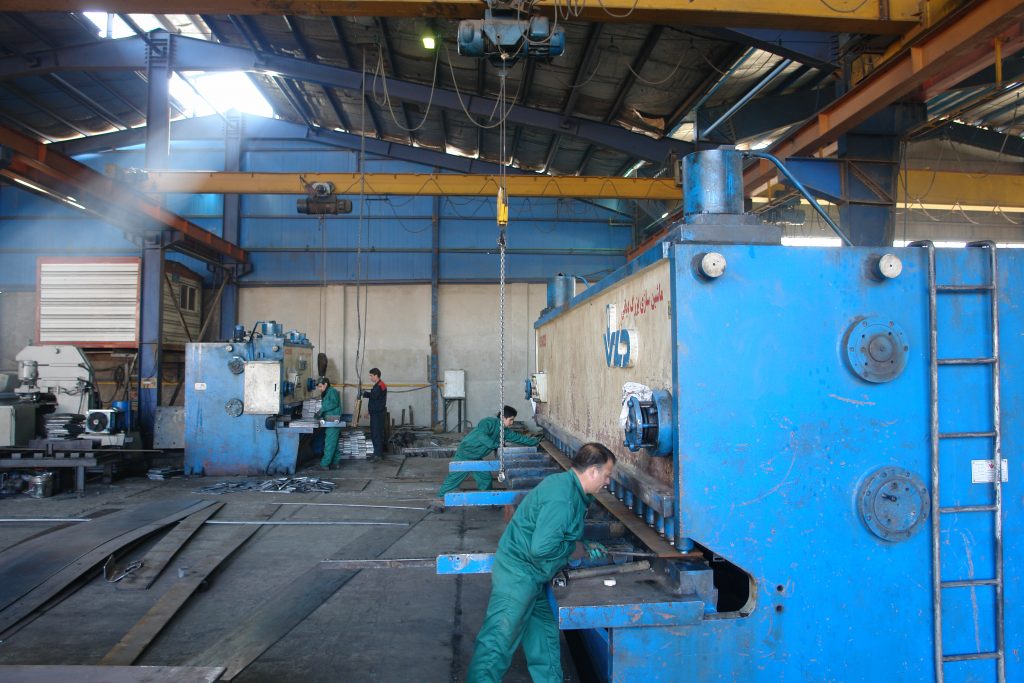 گیوتین 6 متری