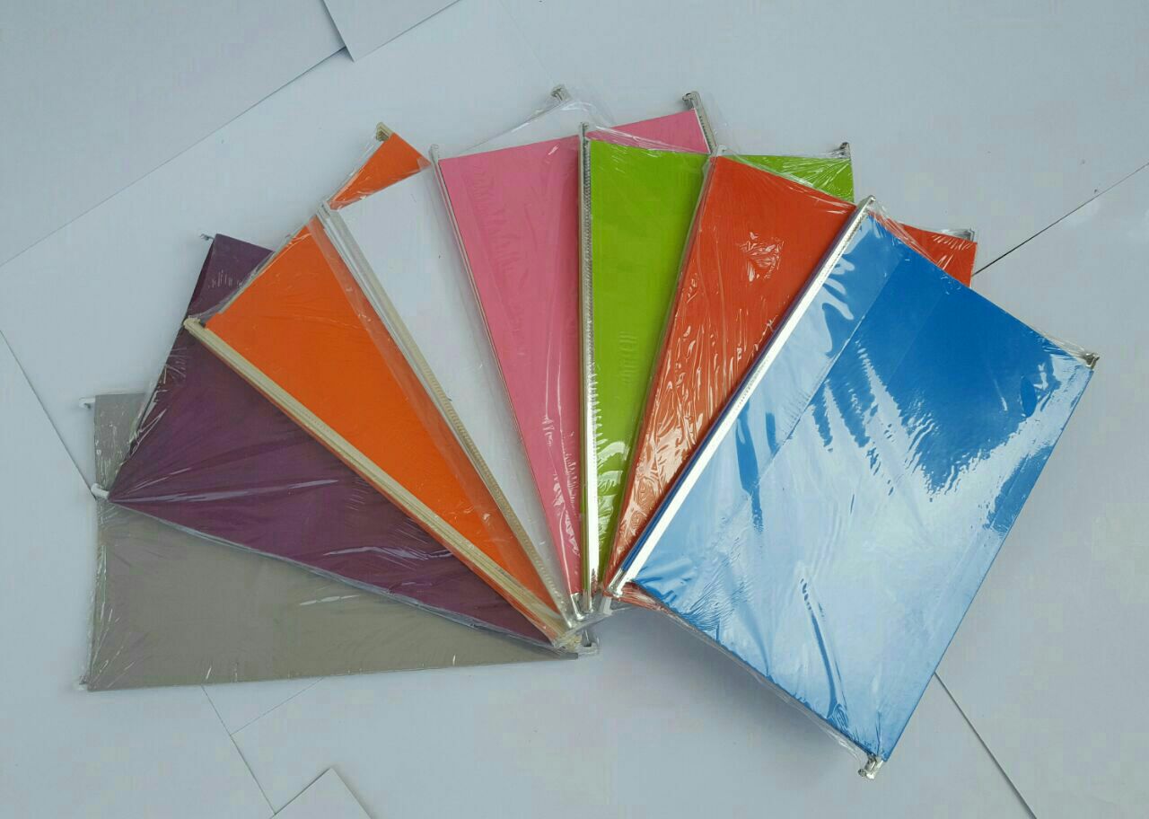 پوشه ۴۰۰ گرمی کره