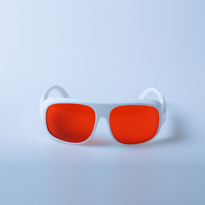 عینک های ایمنی لیزری 200-540 نانومتری