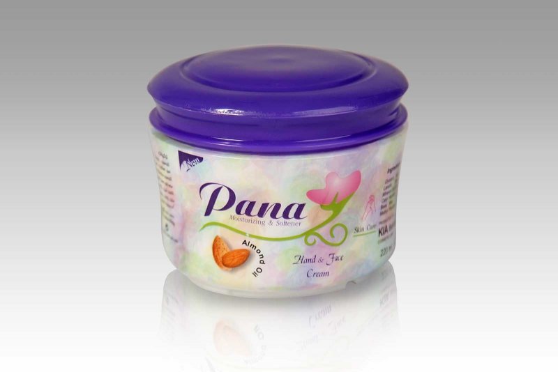 Hand and face cream containing almond oil