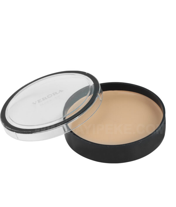 کرم پودر گریم چرب ورورا