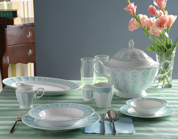 آرتمیس فیروزه ای