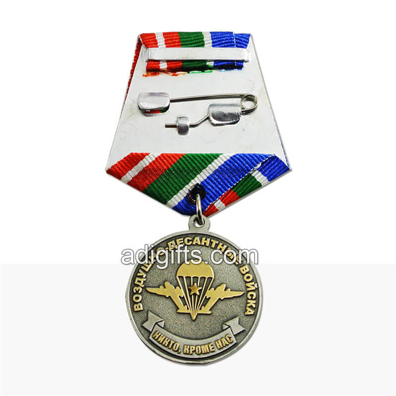دو مدال نیروی دریایی سفارشی سه بعدی