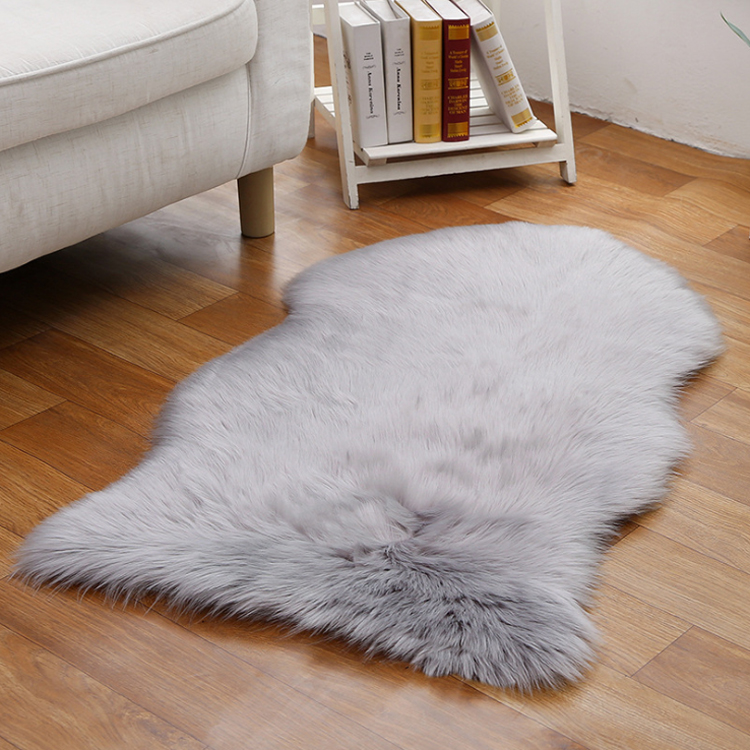 1P Size 60x90CM Grey Faux Fur Rug