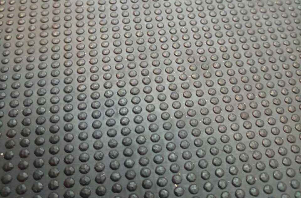 کفپوش لاستیکی