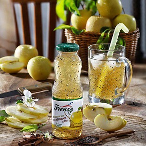 نوشیدنی سیب دارچین و بذر ریحان