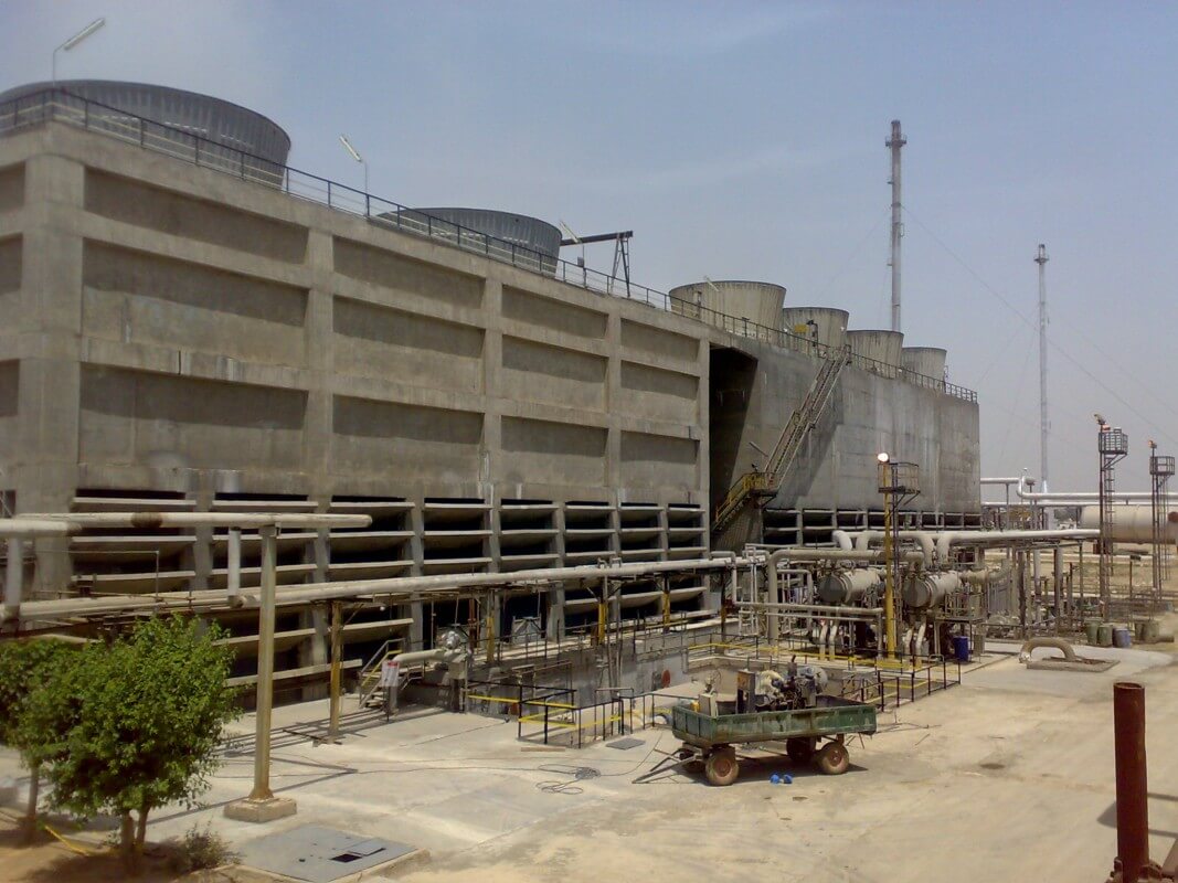 Concrete cooling tower