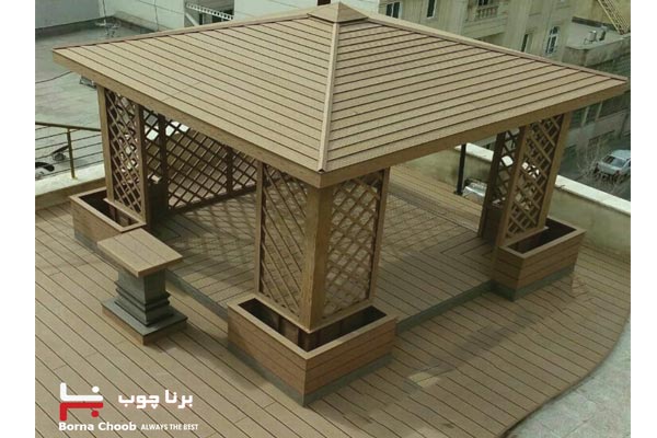 آلاچیق چوب پلاست