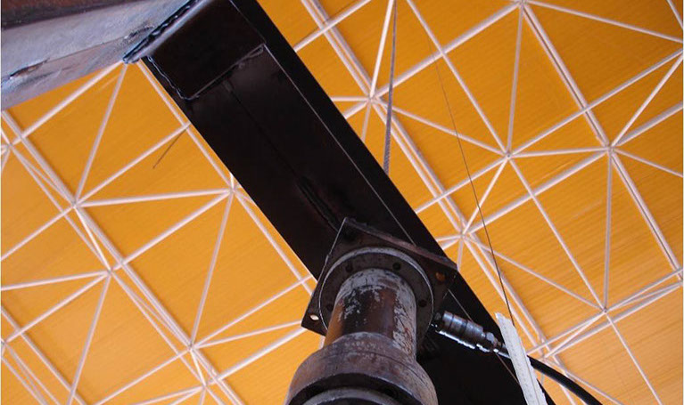 بارگزاری سازه