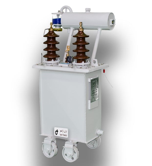 Single phase oil distribution transformers