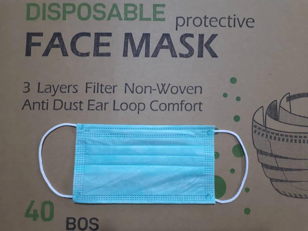 Three-layer medical mask (Blown Nation)