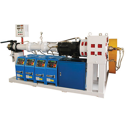 Cold feed extruder