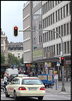 پایه های راهنمایی و مسیرنما