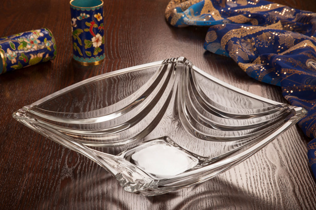 کاسه بزرگ لادن-۵۹۸