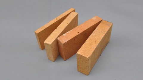 Fireclay brick for steel industry