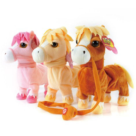 سه اسب عروسکی