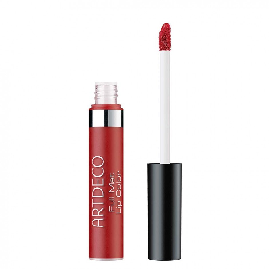 Durable, full-matt lipstick