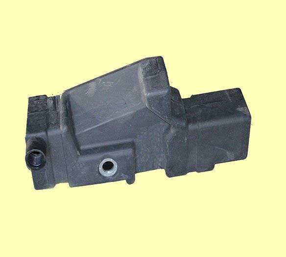 Polyethylene fuel tank