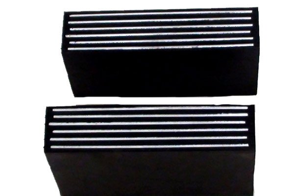 Bumpers under the bridge series (neoprene) and expansion joint