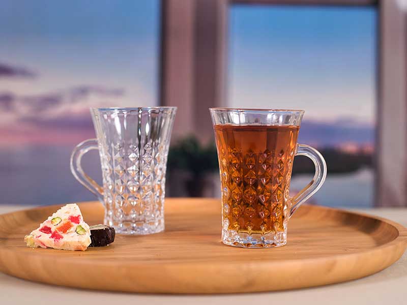 نیم لیوان دسته دار