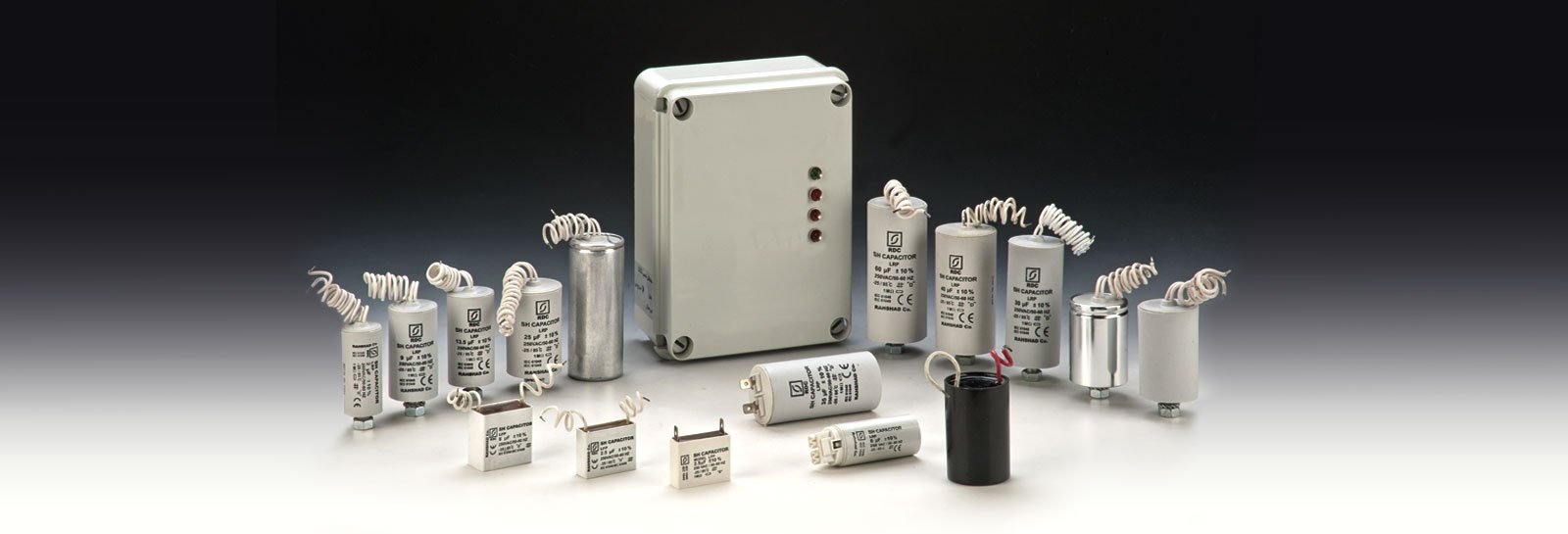 Lighting capacitance correction capacitor