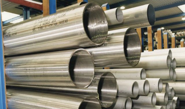 Seamless and seamless stainless steel pipes