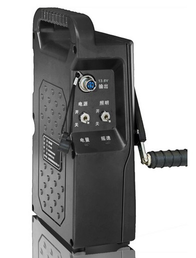 منبع تغذیه اضطراری دستی